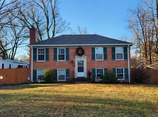 5512 Old Mill Rd, Alexandria, VA 22309