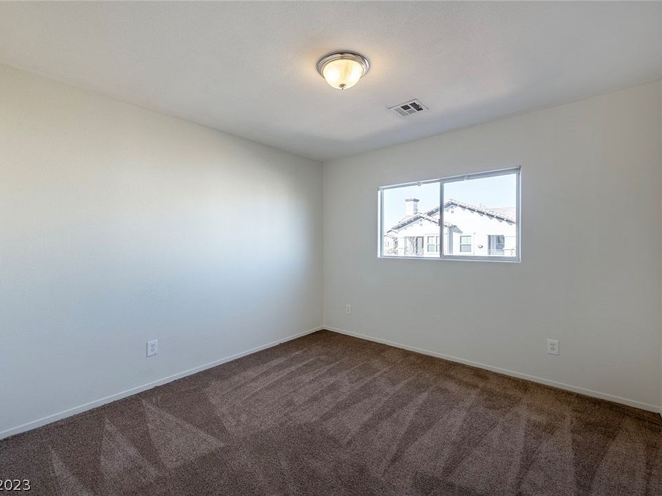 1st image of 3276 Villa Fiori Ave
