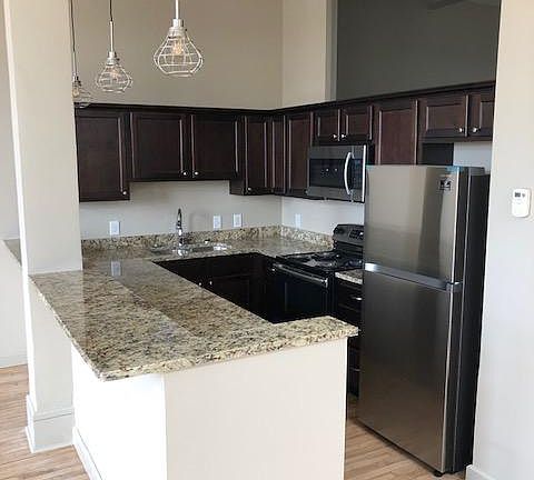 2nd image of 1951 W 26th St APT 302