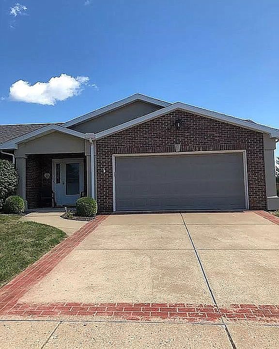 1st image of 6922 N Adkins Dr