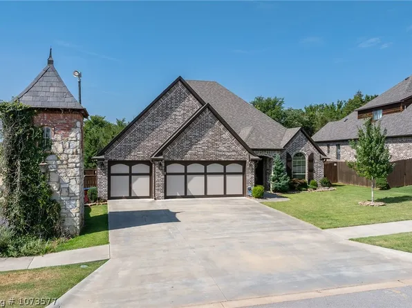 8514 Stoneshire Dr, Fort Smith, AR 72916