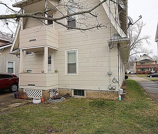 4th image of 2214 Atkins Ave