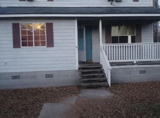 315 N Chapel St, Saint Pauls, NC 28384