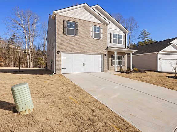 3rd image of 3141 Highline Dr