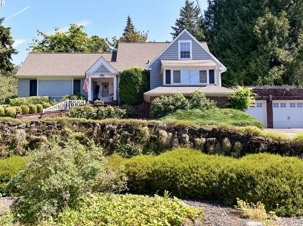 17300 SE Oatfield Rd, Milwaukie, OR 97267