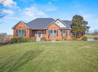 122 Squires Pointe Rd, Paris, KY 40361