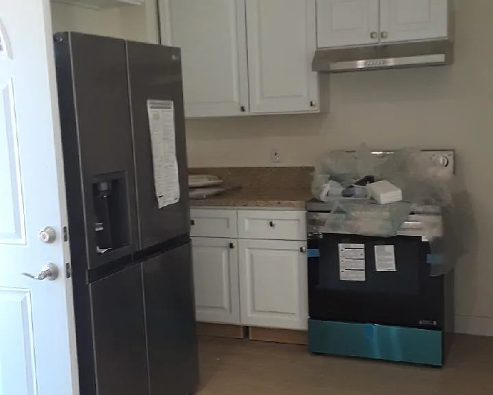 7417 Sunnybrae Ave — Photo 3