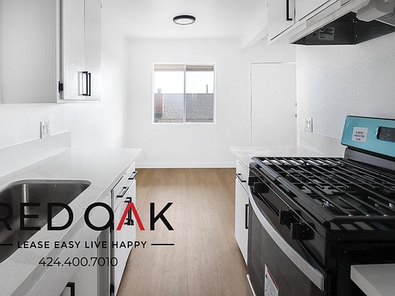 4th image of 118 E Ivy Ave APT 4
