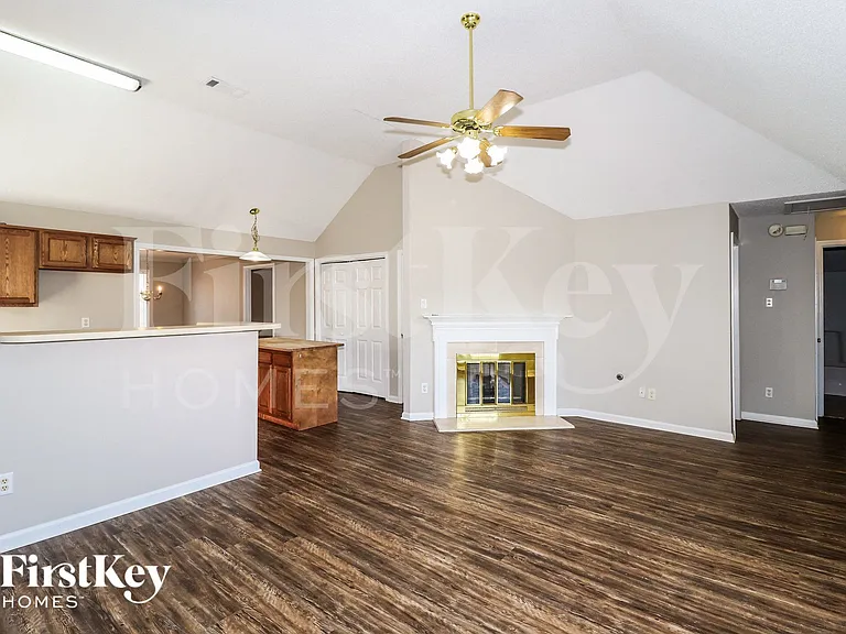 3763 Walden Meadow Dr — Photo 4
