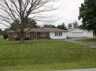 2055 Everett Ln, Hopkinsville, KY 42240