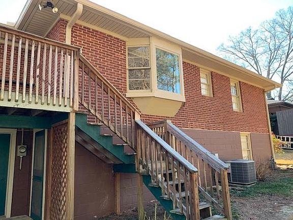 5th image of 1900 McJenkin Dr NE