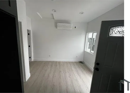 333 W 79th St — Photo 2