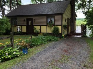 22 Dyer Cir, Saratoga Springs, NY 12866