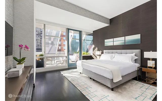 Sold by Douglas Elliman | media 19