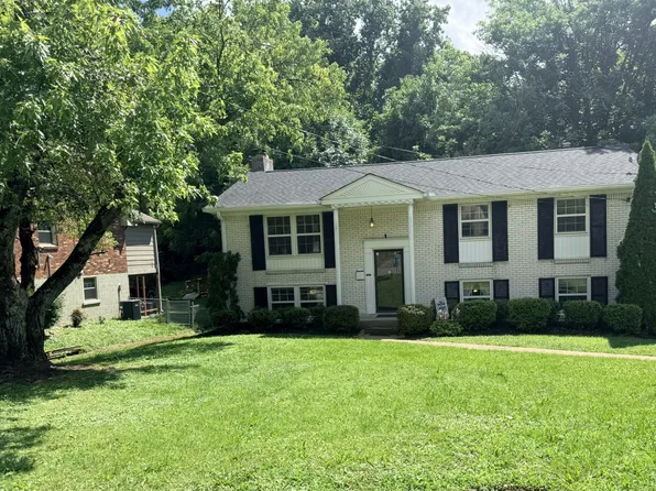 3755 Faulkner Dr, Nashville, TN 37211