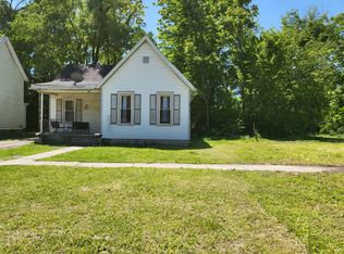 1706 E Edwards St, Springfield, IL 62703