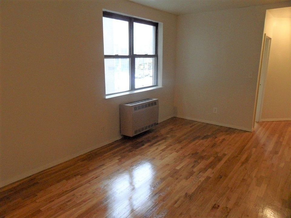 1st image of 67 W 109th St #2C