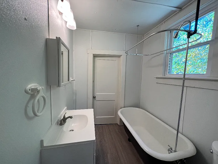 1106 Parker St — Photo 20