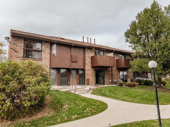 9004 N Park Plaza Ct #9004, Brown Deer, WI 53223