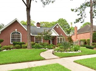 15839 Lake Lodge Dr, Houston, TX 77062