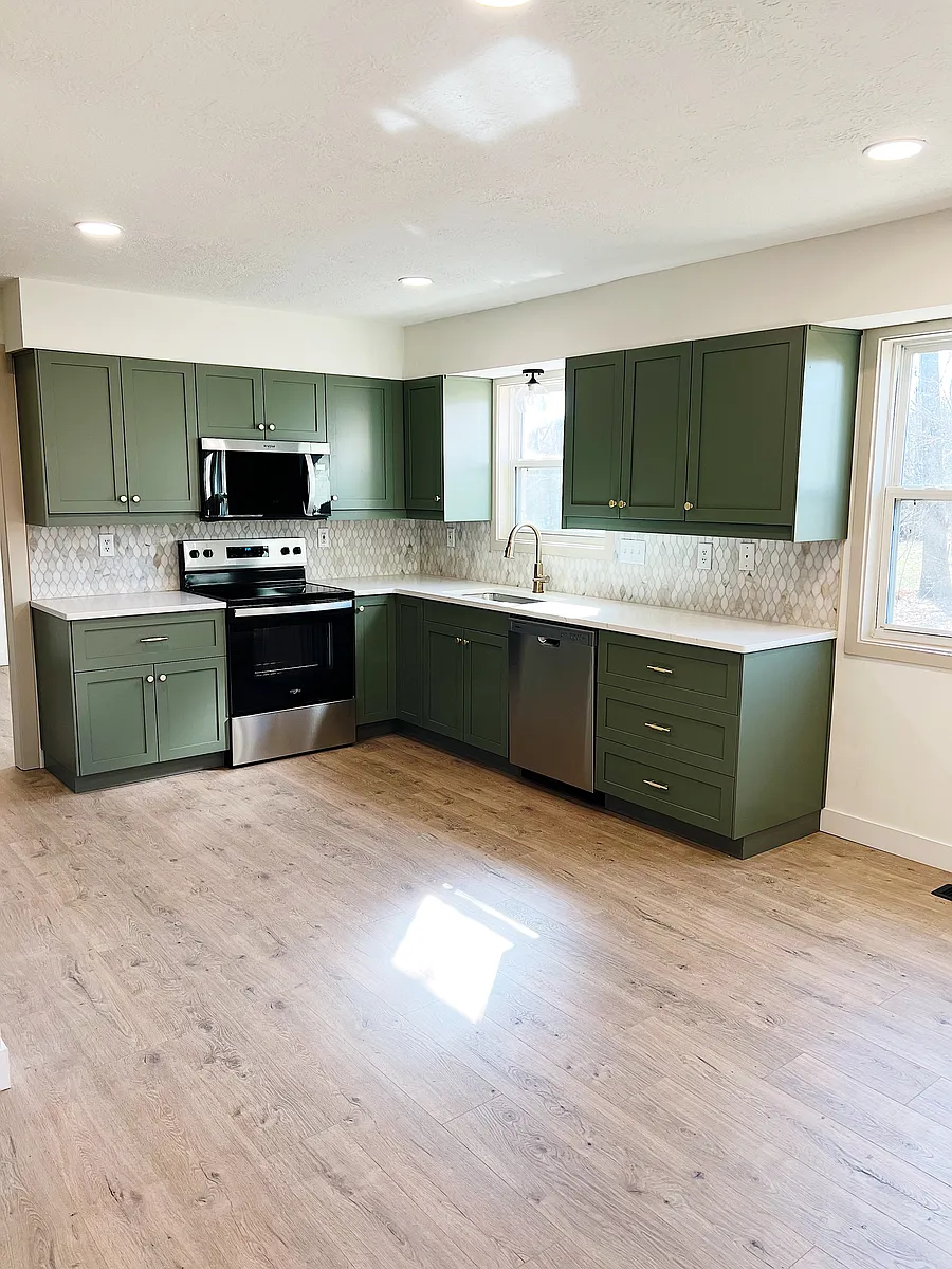 New kitchen cabinets, fixtures and appliances. - 3543 Oak Spring Dr