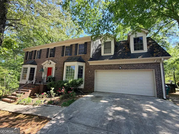 4880 Racquet Ct, Duluth, GA 30096