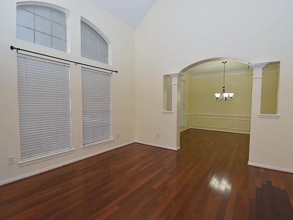 5th image of 14810 Highland Way Ln