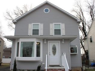 62 Charles St, Metuchen, NJ 08840