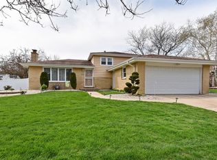 6055 Spring Ln, Matteson, IL 60443