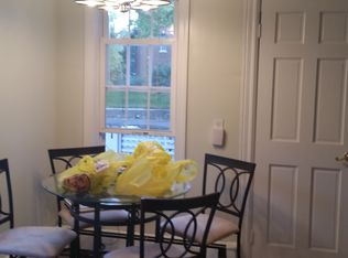 306 1st St #1, Westfield, NJ 07090