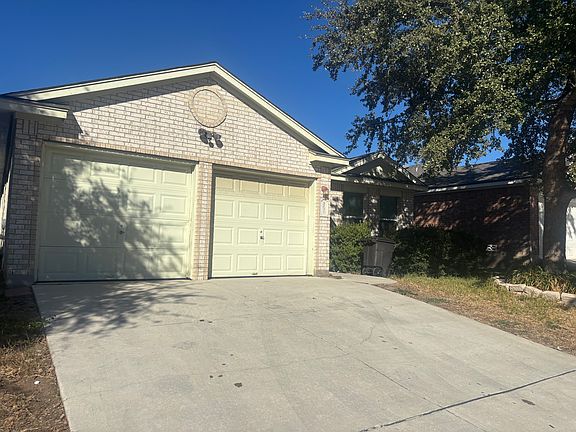 3rd image of 5731 Grandwood Dr