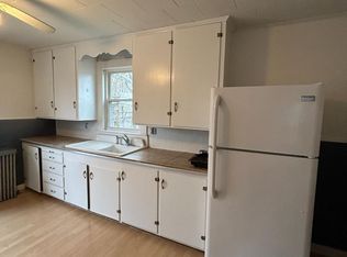 26 Grove St, Concord, NH 03301