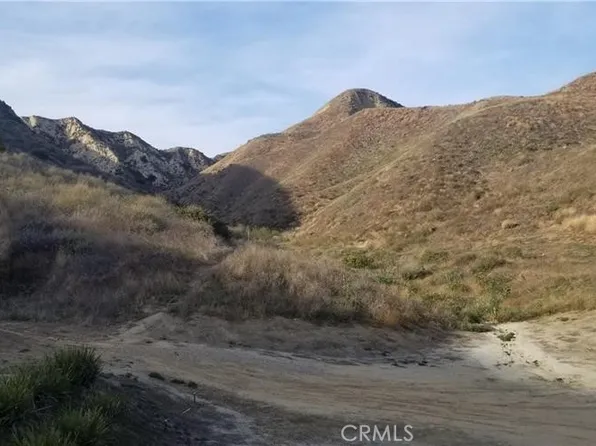 25 Chivo Canyon Rd #11, Simi Valley, CA 93063