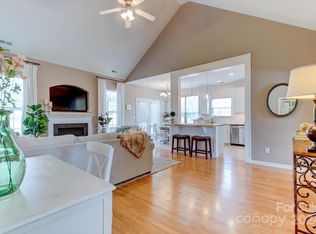 1109 Steele Meadows Dr #18, Fort Mill, SC 29715