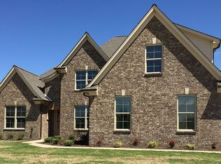 176 Ridge Top Ln, Atoka, TN 38004