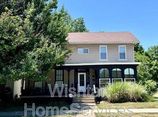 322 S Madison St #1, Macomb, IL 61455