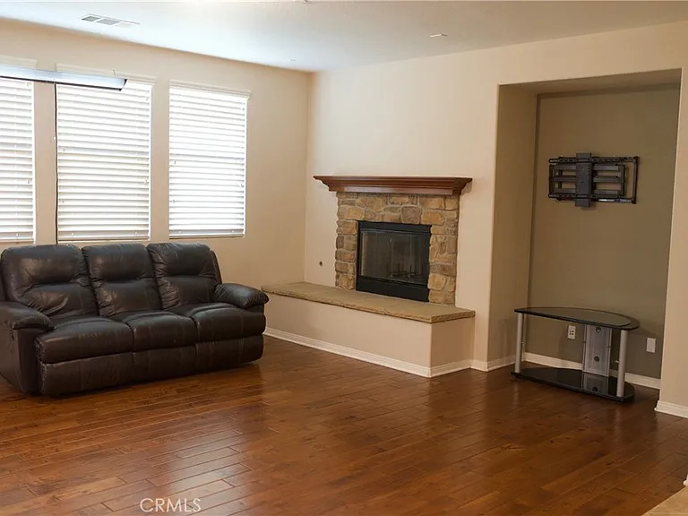 11743 Randolph Ct — Photo 6