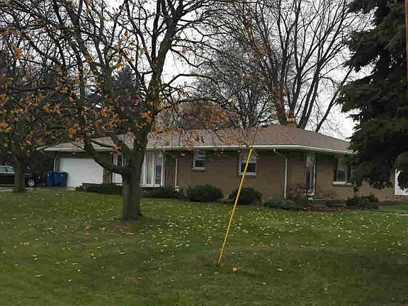 3rd image of 5043 Brentwood Dr