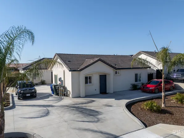 9819 Krista Vineyard Way, Bakersfield, CA 93306