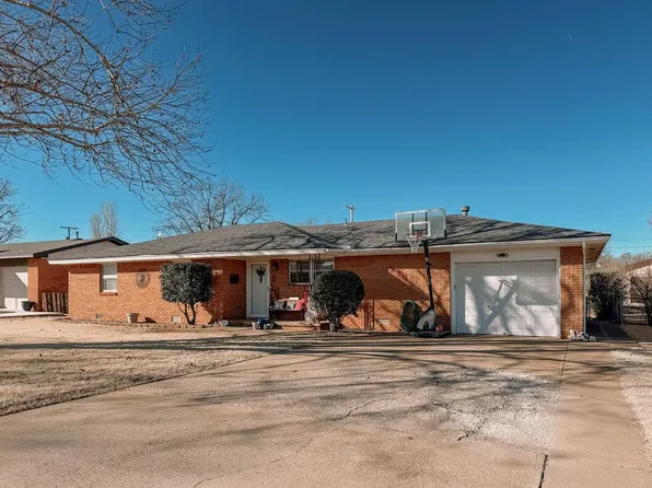 923 N Krest Dr, Weatherford, OK 73096