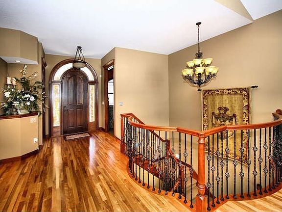 2nd image of 25754 Cedar Ln