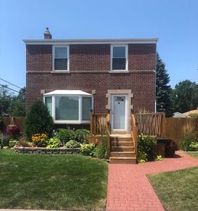 10060 S Trumbull Ave, Evergreen Park, IL, 60805