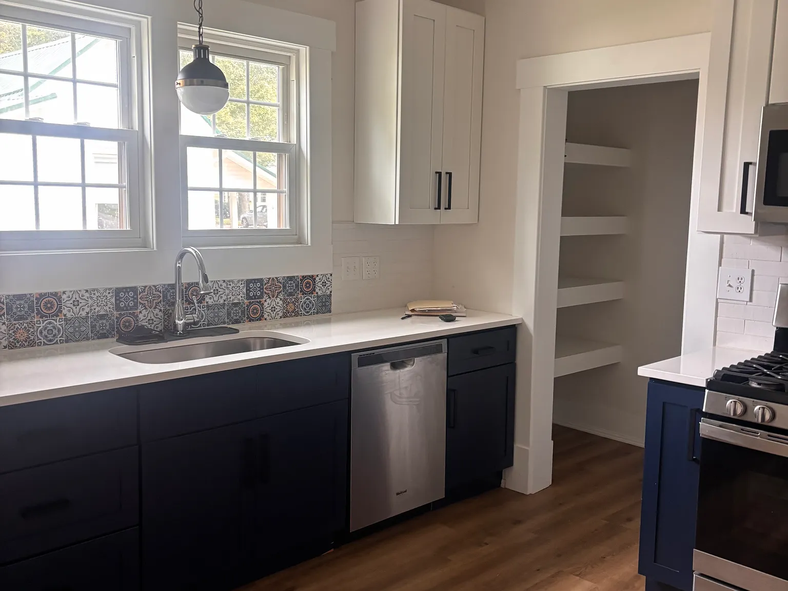 3 bed, 1500 sqft, $1,600 — Photo 3
