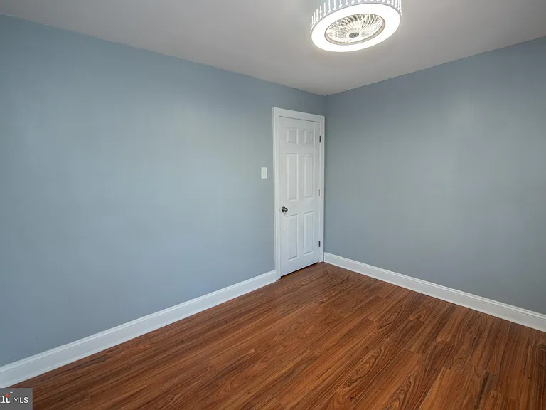 606 Green St — Photo 13
