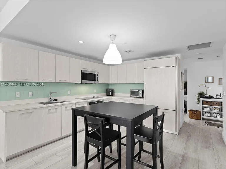 55 SW 9th St #1810 — Photo 15