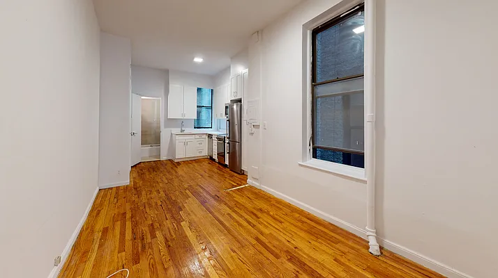 Rented by Bond New York | media 15