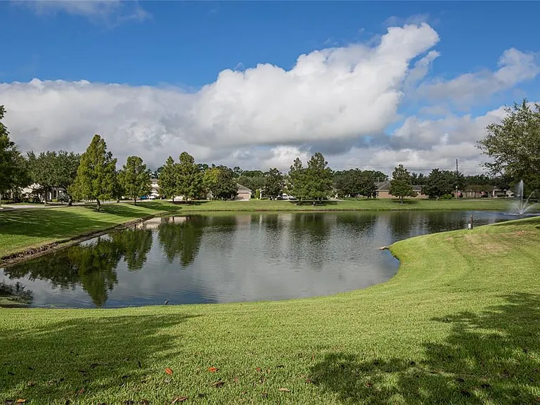 12702 Salomon Cove Dr — Photo 40