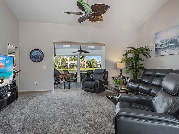 2nd image of 28860 Regis Ct