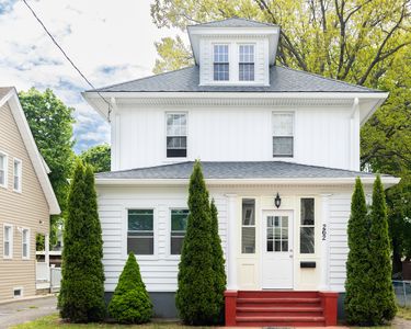 262 Blohm Street, West Haven, CT, 06516