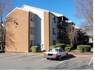 240 Wells Ct, Hampton, VA 23666